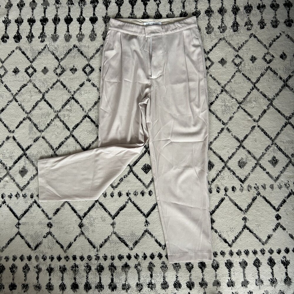 Katie Farnan Slim Ankle Cropped Cream Pant
